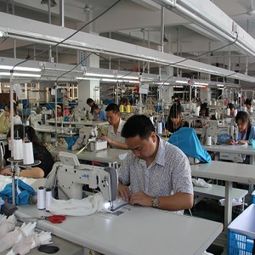 从纺织到电子 宁波市鄞州跃昌服饰厂的跨领域创新之路